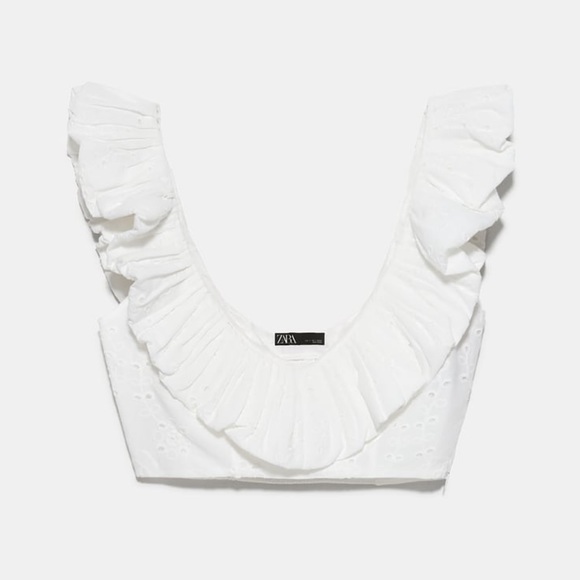 🛑❌SOLD❌🛑on ♏️Zara White Embroidered Top - Picture 2 of 13